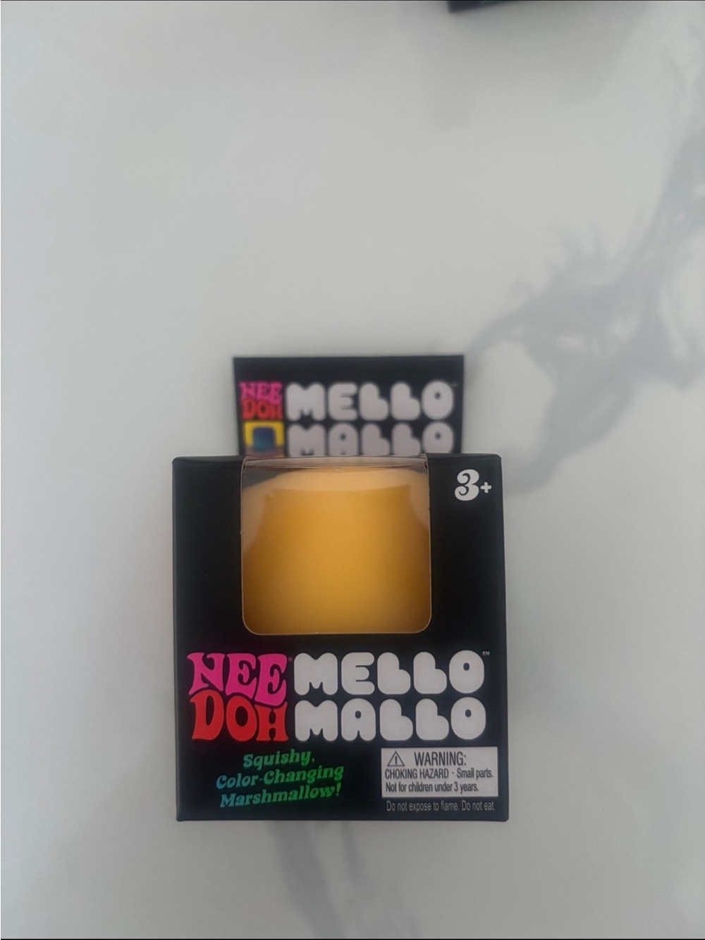 Needoh Mello Mallo Squishy Color-Changing Marshmallow Toy Yellow